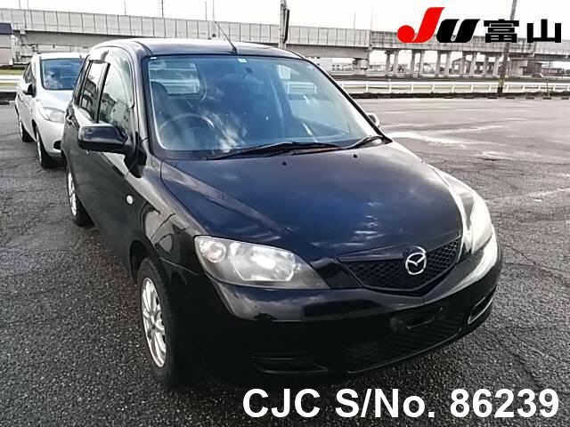 Mazda demio 2005