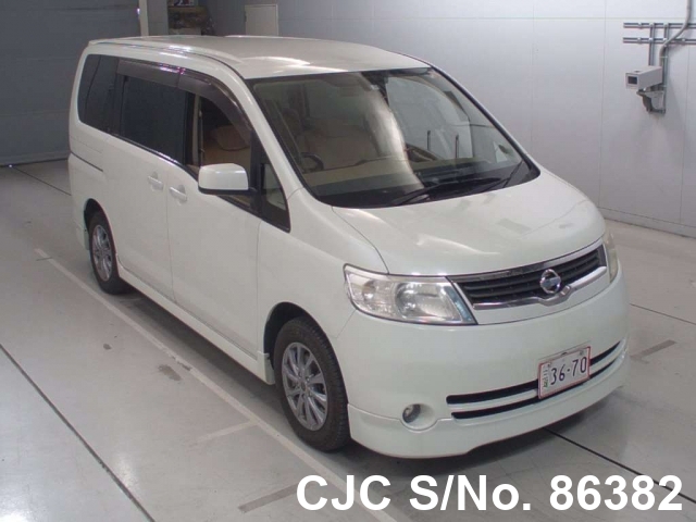 Nissan serena 2006