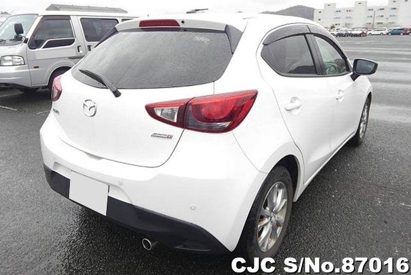 2015 Mazda Demio White for sale | Stock No. 87016 | Japanese Used Cars ...