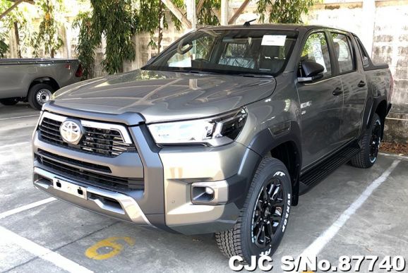 2021 Toyota Hilux Metallic Bronze Oxide for sale | Stock No. 87740 ...