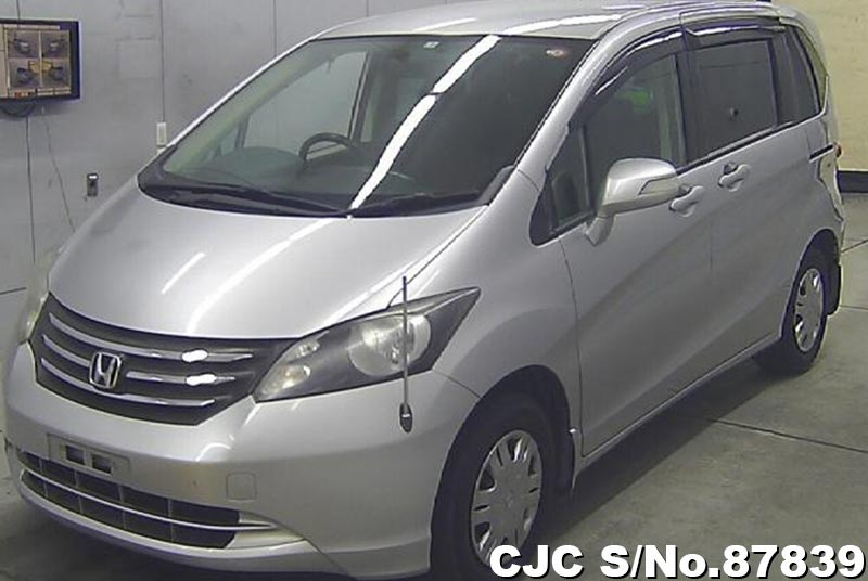 Honda freed 2009 год