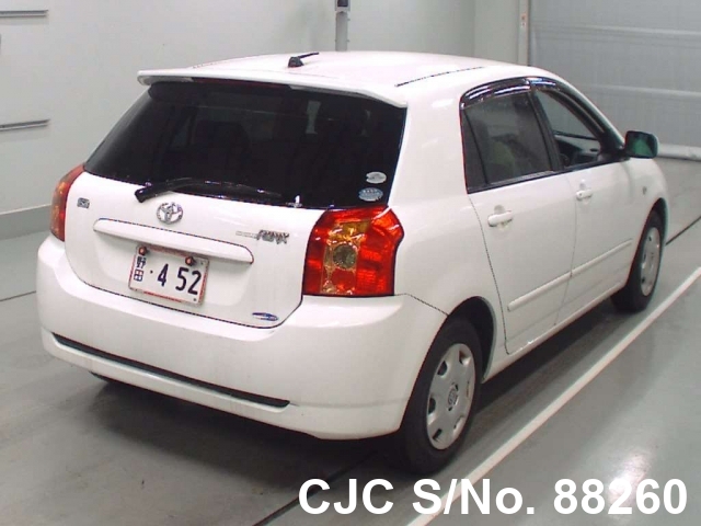 Toyota corolla runx 2005