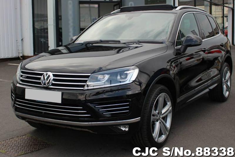 2017 Volkswagen Touareg Black for sale | Stock No. 88338 | Japanese ...