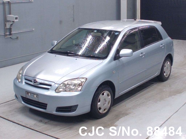 Toyota corolla runx 2005