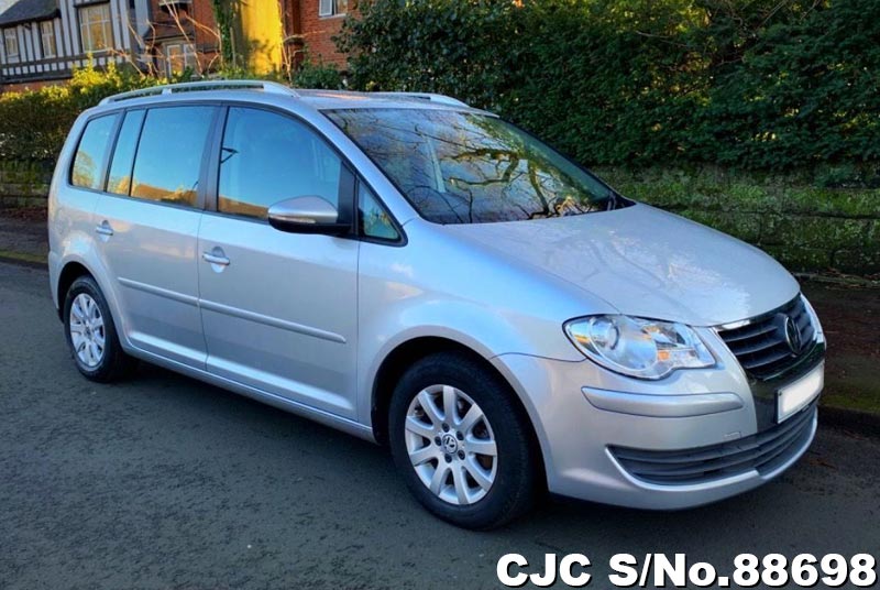 2009 Volkswagen Touran Silver for sale | Stock No. 88698 | Japanese ...