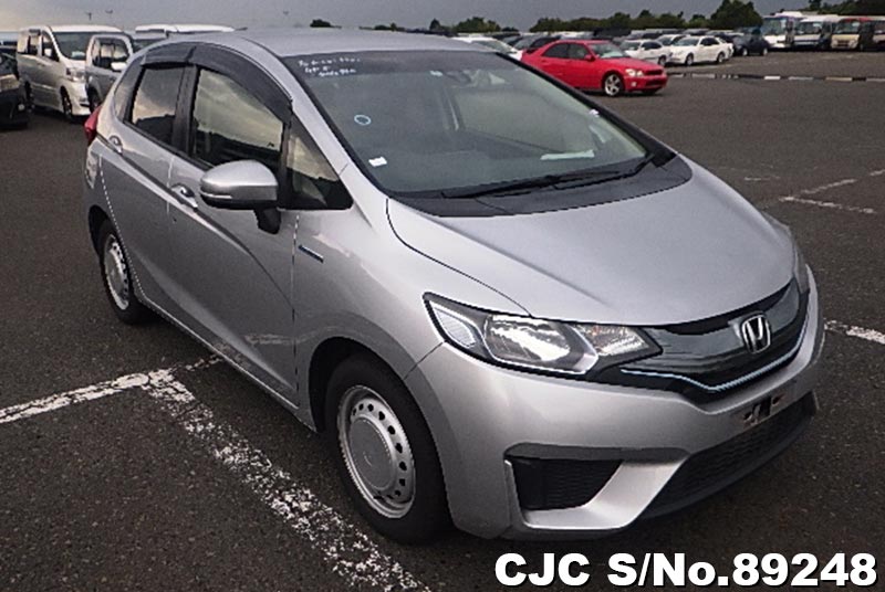 15 Honda Fit Hybrid Silver For Sale Stock No 248 Japanese Used Cars Exporter