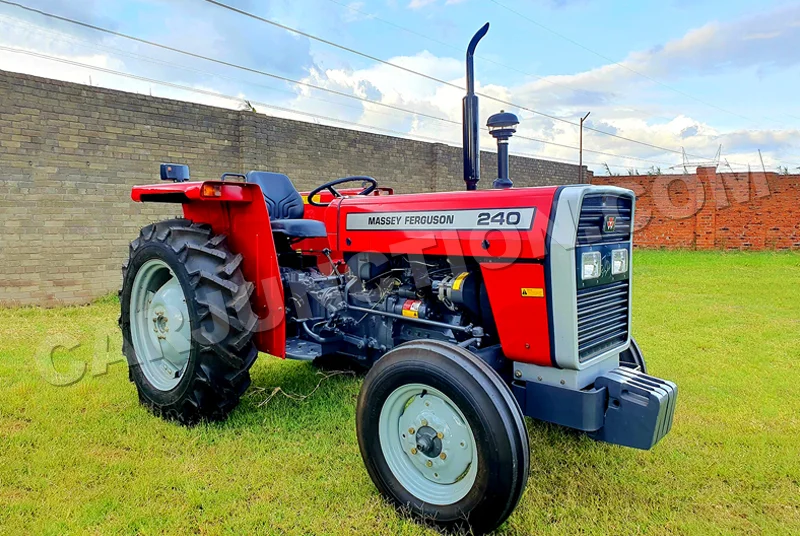 Massey Ferguson / MF-240 2024