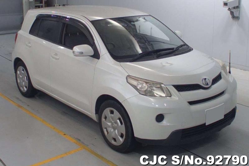 Toyota ist 2007