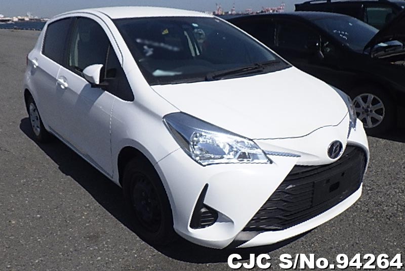 2018 Toyota Vitz White for sale | Stock No. 94264 | Japanese Used Cars ...