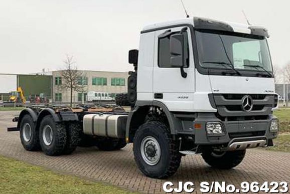 2019 Mercedes Benz / Actros Stock No. 96423