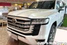 Toyota Land Cruiser in Pearl White for Sale Image 6