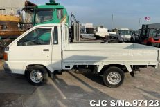 1995 Toyota / Liteace / Truck Stock No. 97123