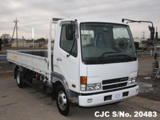 2001 Mitsubishi / Fuso Fighter Stock No. 20483