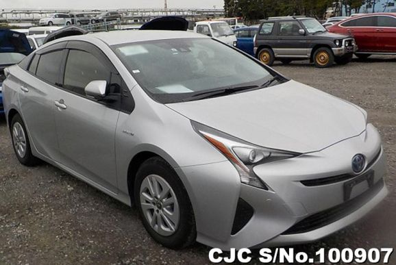 2019 Toyota / Prius Stock No. 100907