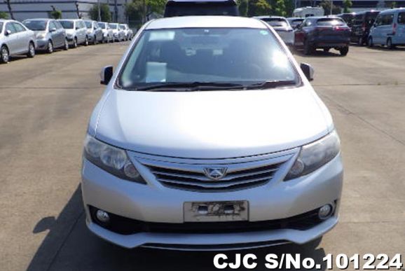 Toyota Allion in Silver for Sale Image 4