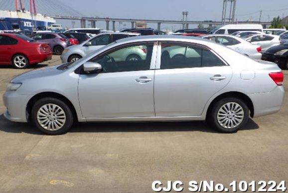 Toyota Allion in Silver for Sale Image 7