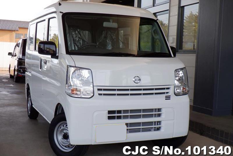 Nissan clipper van