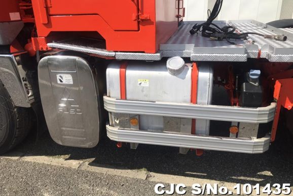 Mitsubishi Fuso in Orange for Sale Image 7