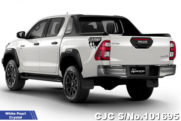 Toyota Hilux in Oxide Bronze Metallic for Sale Image 13