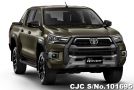 Toyota Hilux in Oxide Bronze Metallic for Sale Image 0