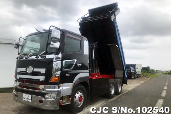 Hino Profia in Black for Sale Image 3