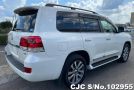 Toyota Land Cruiser in White for Sale Image 1