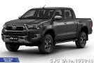 Toyota Hilux in Super White for Sale Image 1