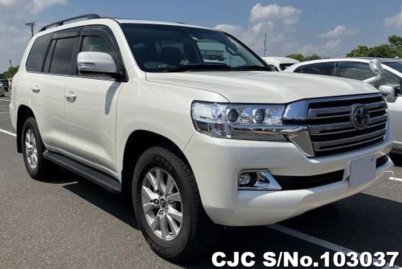 2018 Toyota Land Cruiser White For Sale 