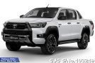 Toyota Hilux in Platinum white pearl  for Sale Image 0