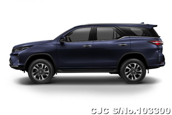 Toyota Fortuner in Dark Blue Mica for Sale Image 3