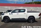 Toyota Hilux in White for Sale Image 4