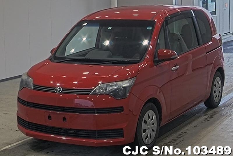 Toyota spade 2013