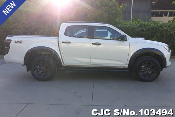 Isuzu D-Max in White for Sale Image 6