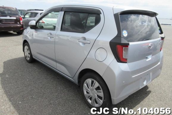 Daihatsu Mira E:S in Silver for Sale Image 2