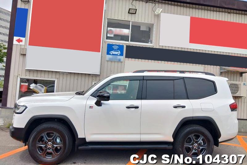 2022 Toyota Land Cruiser Precious White for sale | Stock No. 104307 ...