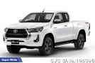 Toyota Hilux in Super White for Sale Image 0