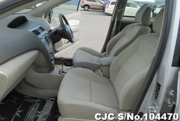 Toyota Belta in Silver for Sale Image 10