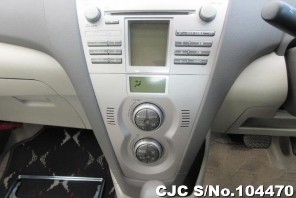 Toyota Belta in Silver for Sale Image 15