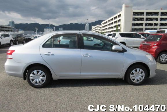 Toyota Belta in Silver for Sale Image 6