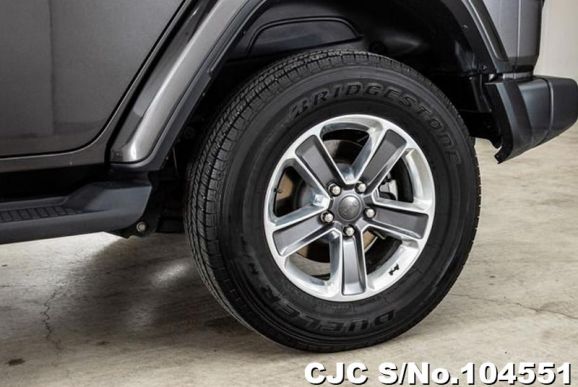 Jeep Wrangler in Granite Crystal for Sale Image 10