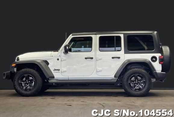 Jeep Wrangler in White for Sale Image 3