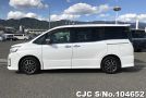 Toyota Voxy in Pearl for Sale Image 8