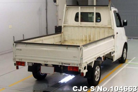 Toyota Liteace Truck in White for Sale Image 1