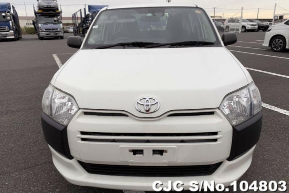 Toyota Succeed Van in White for Sale Image 4