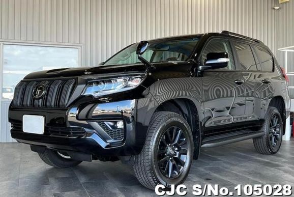 Toyota Land Cruiser Prado in Black for Sale Image 0