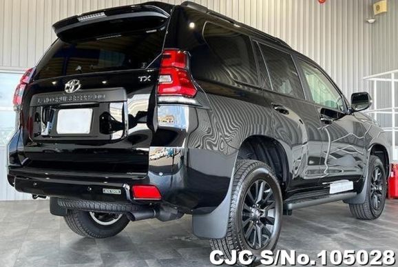 Toyota Land Cruiser Prado in Black for Sale Image 1