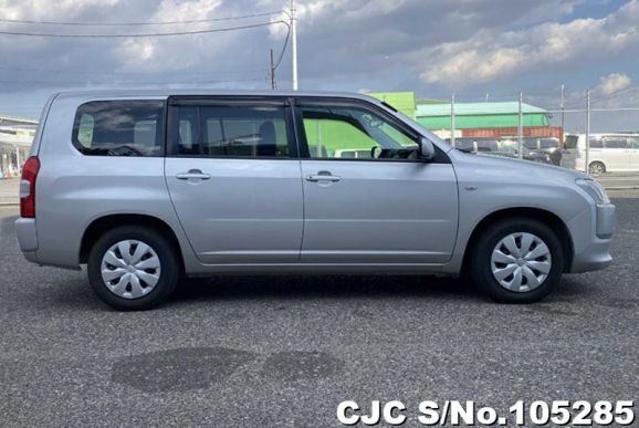 Toyota Succeed Van in Silver for Sale Image 6