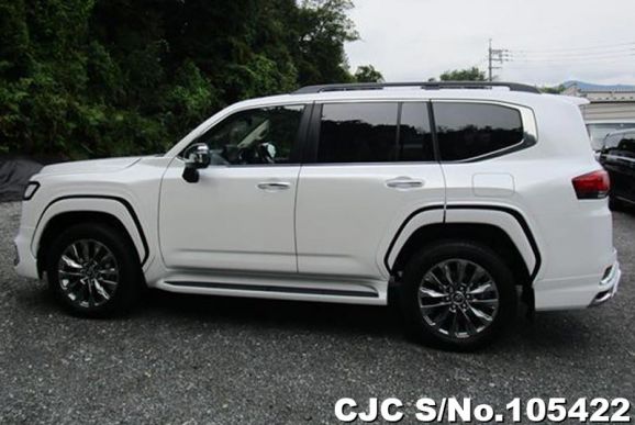 Toyota Land Cruiser in White Pearl for Sale Image 7