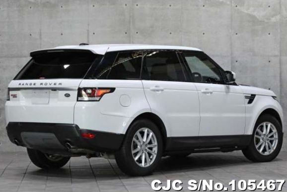 Land Rover Range Rover in White for Sale Image 2