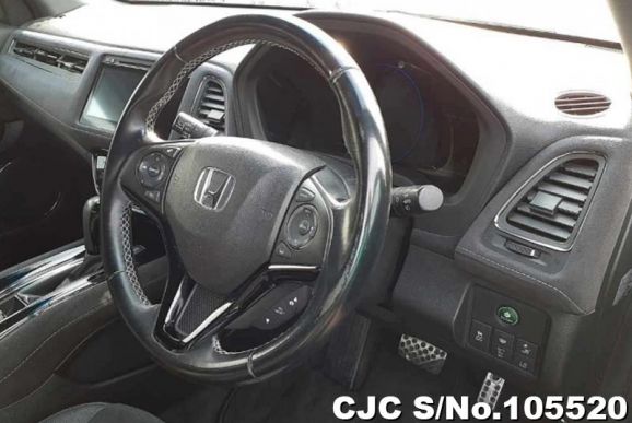 Honda Vezel in Blue Metallic for Sale Image 6